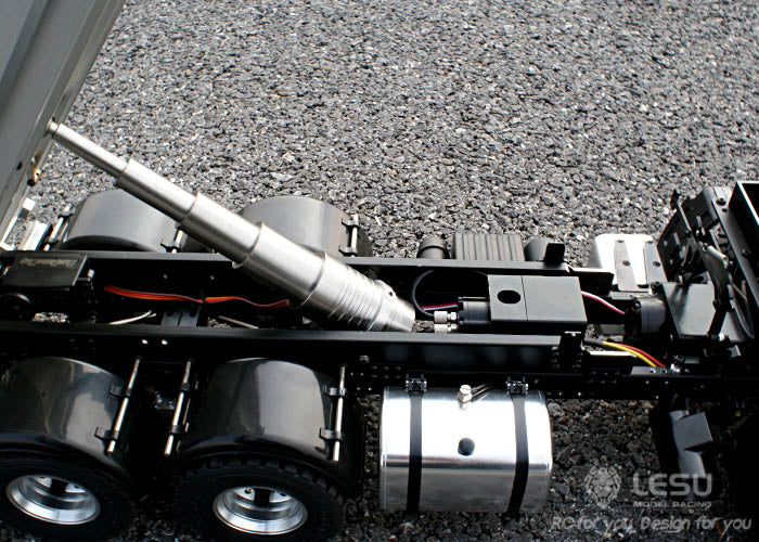 LESU1/14 Hino simulation truck 6X6 three-axle drive hydraulic dump truck differential lock axle remote control model