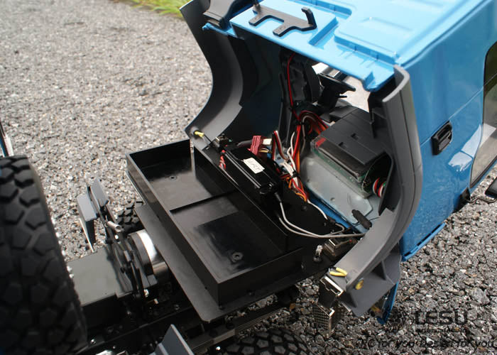 LESU 1/14 Tamiya MAN 8X8 full drive with differential lock bridge central differential hydraulic dump truck model