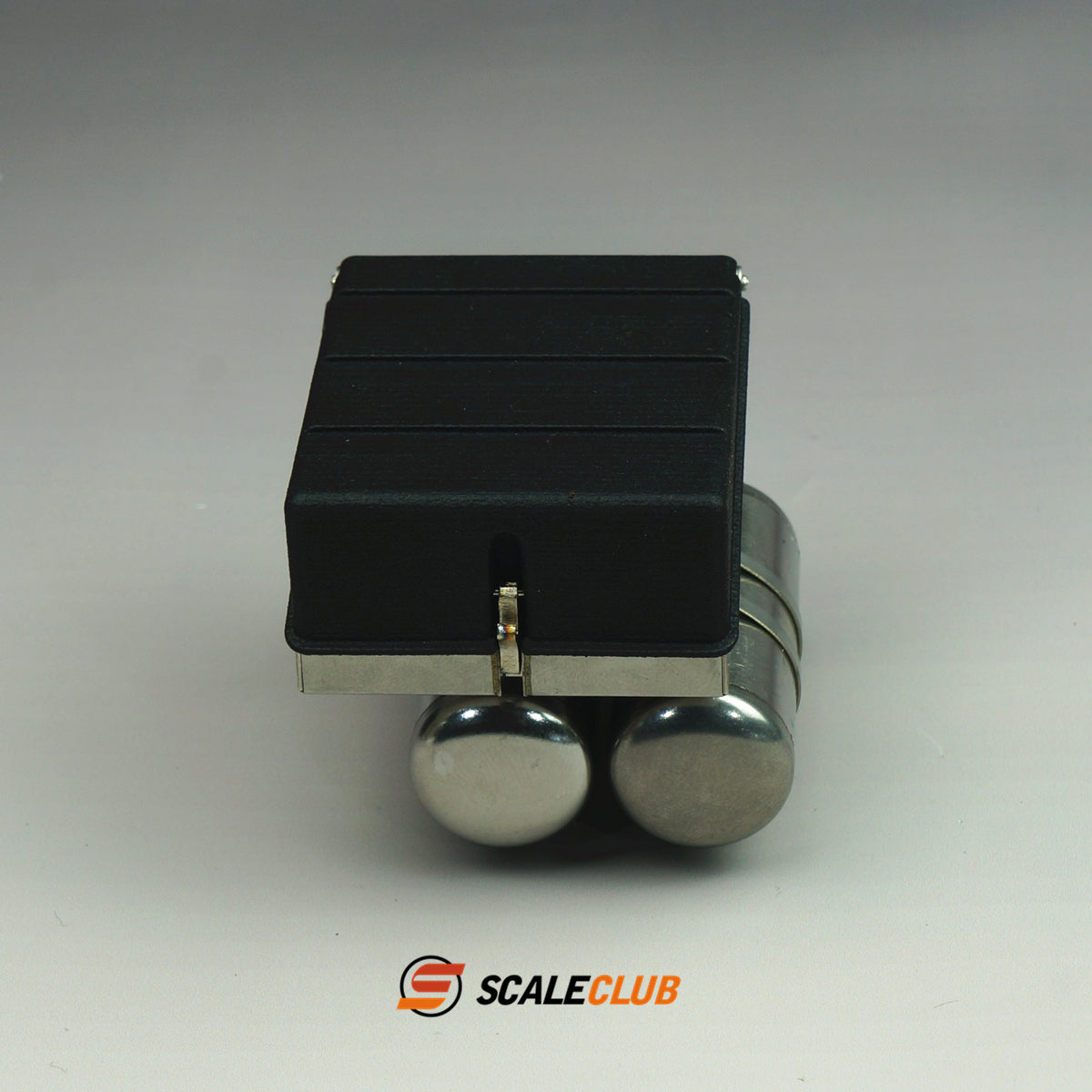 Scaleclub 1/14 JX F2000 tractor truck mud head upgrade metal battery box gas tank