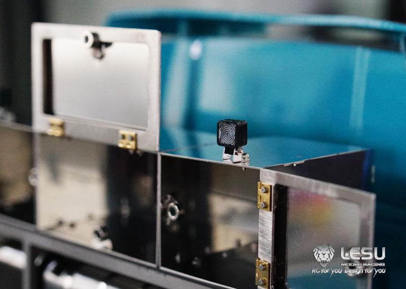 LESU1/14 truck toy model equipment rack G-6169 Tamiya tractor heavy tractor modified with LED spotlight