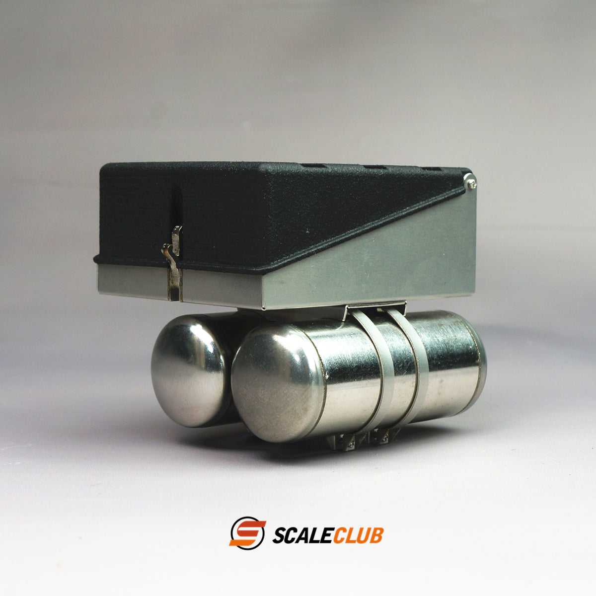 Scaleclub 1/14 JX F2000 tractor truck mud head upgrade metal battery box gas tank