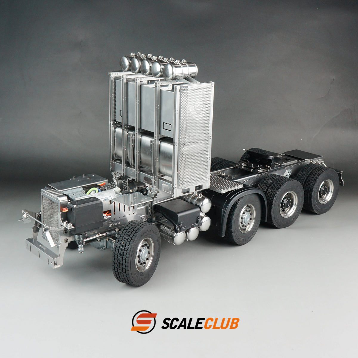 Scaleclub 1/14 Scania 8x8 Heavy Duty Trailer Chassis with Authentic Vehicle Craftsmanship and Variable Section Beam