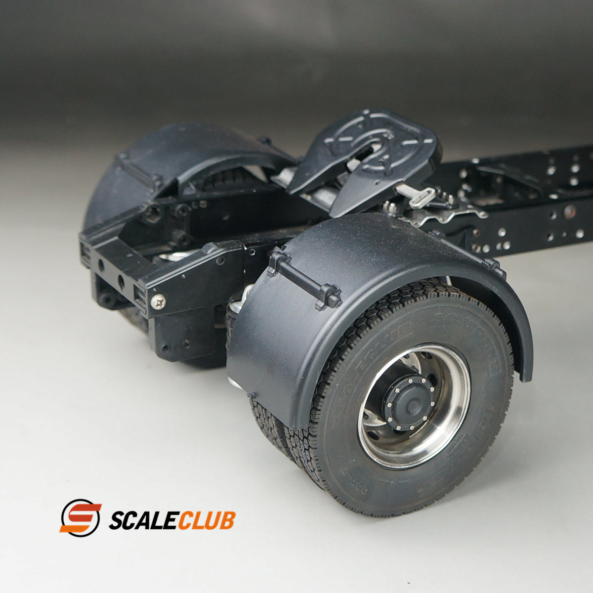 1 pair of Scaleclub models for Tamiya 1/14 RC tractor truck dump truck single axle fender decoration upgrade modification parts