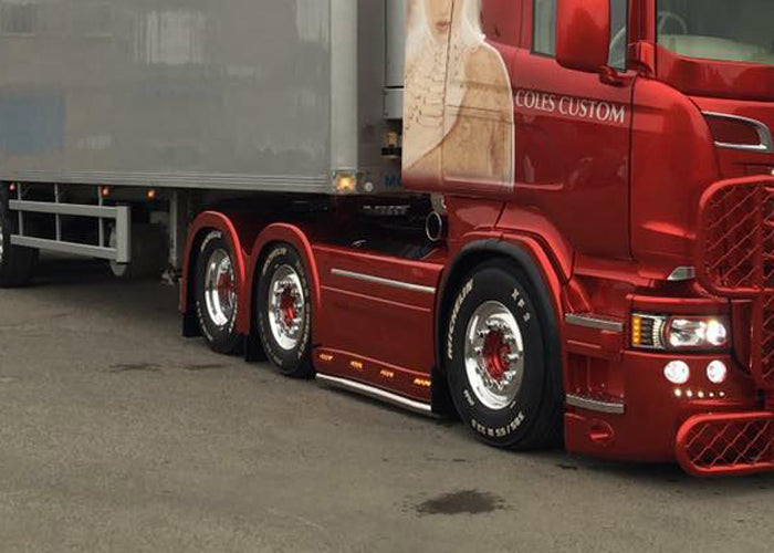 LESU 1/14 Tamiya tractor truck universal modified side skirt lights width lights warning lights LED lights S-1225 parts