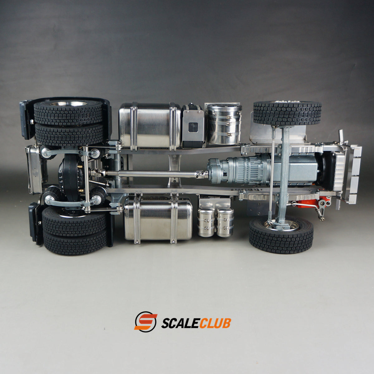 Scaleclub 1/14 Scania 4x2 4x4 tractor truck chassis full metal