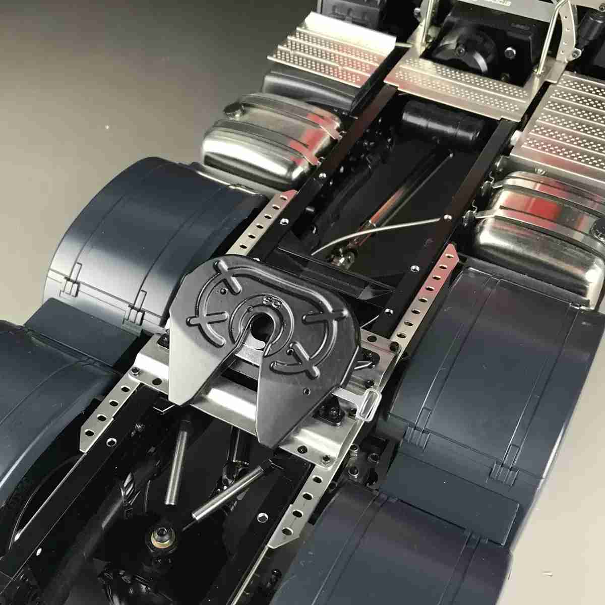scaleclub Tamiya 1:14 tractor truck heavy tractor metal cross grinding disc base