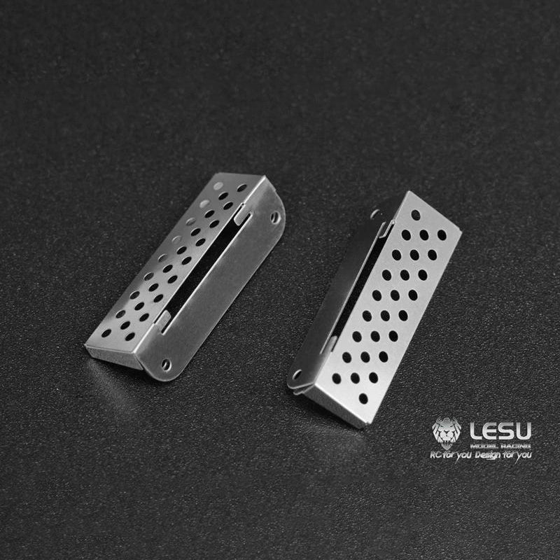1 pair of LESU Metal side skirts and footboards ZK-K025 for Tamiya R470 R620 770S 1/14 RC tractor truck model toy upgrade parts