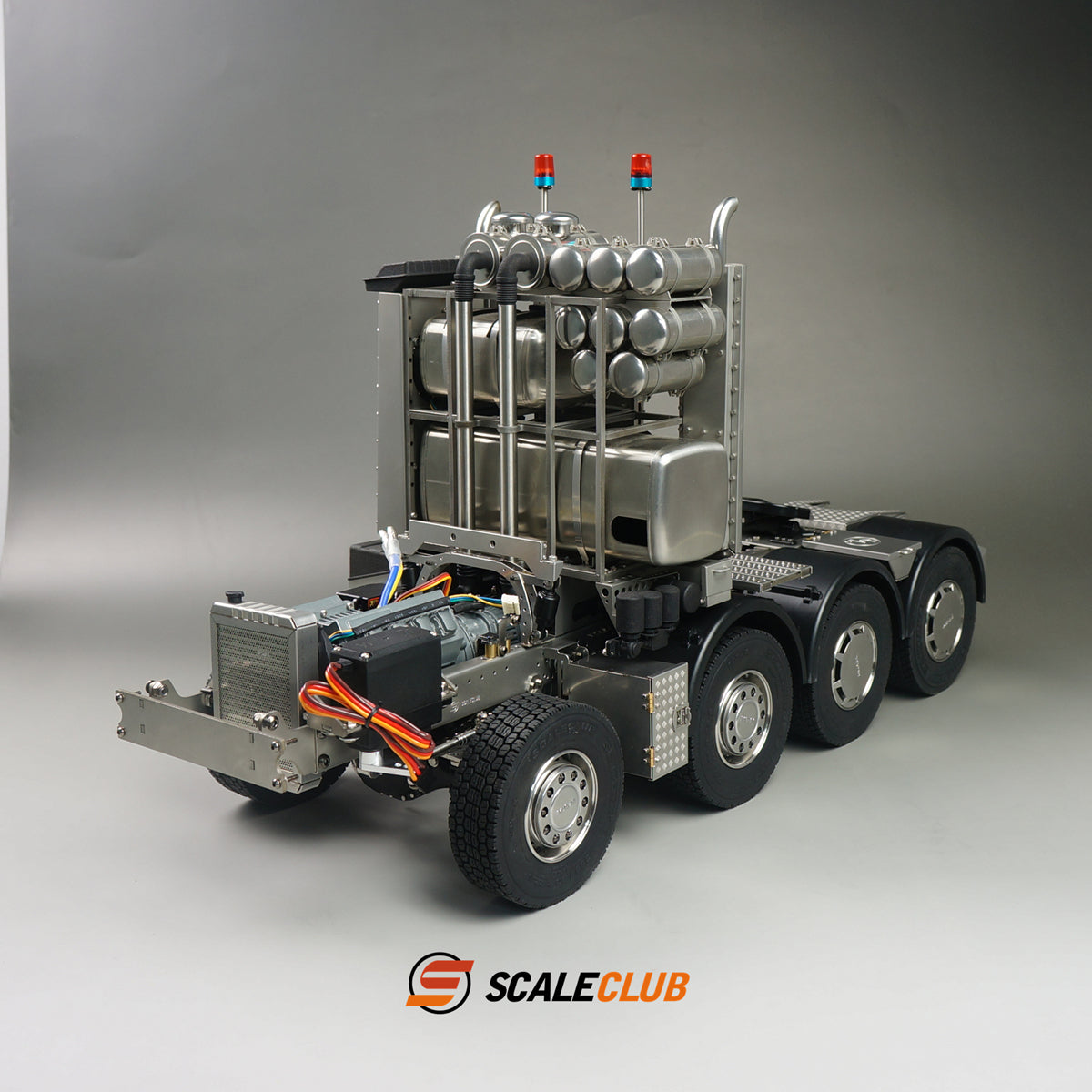 scaleclub 1/14 MAN F2000 8x6 chassis with short axle heavy trailer and chassis equipment rack