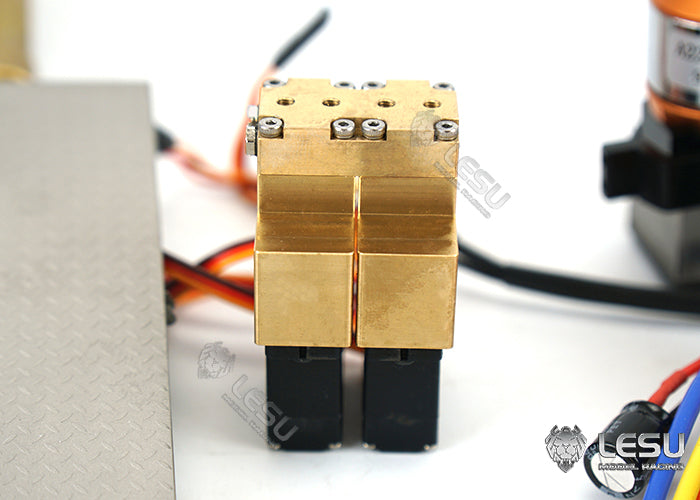 LESU 1/14 Tamiya Truck Toy Model Container DIY Modified Hydraulic Metal Tail Plate Two-way Reversing Valve LS-20161103