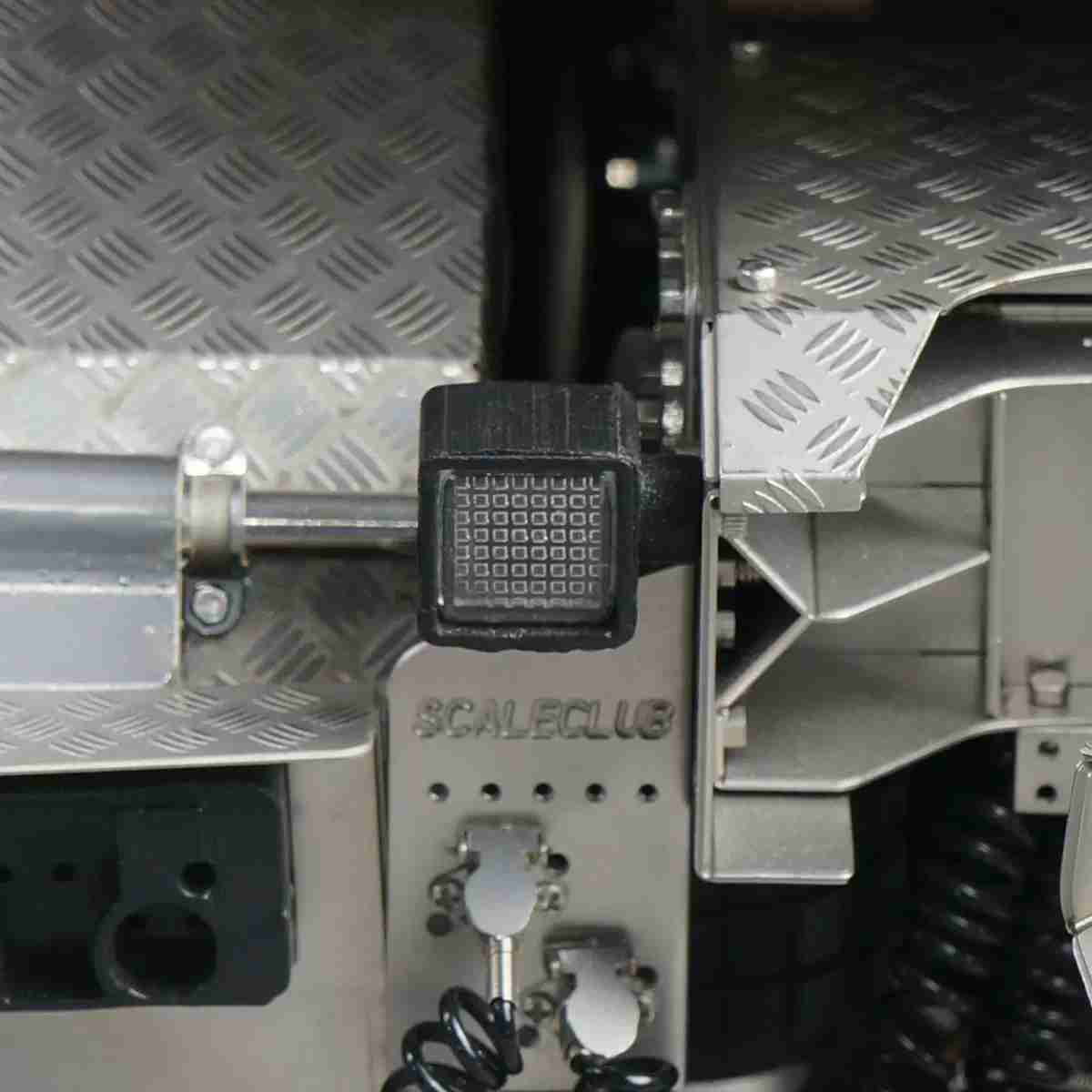 Scaleclub 1/14 tractor 1/10 off-road climbing with small square light