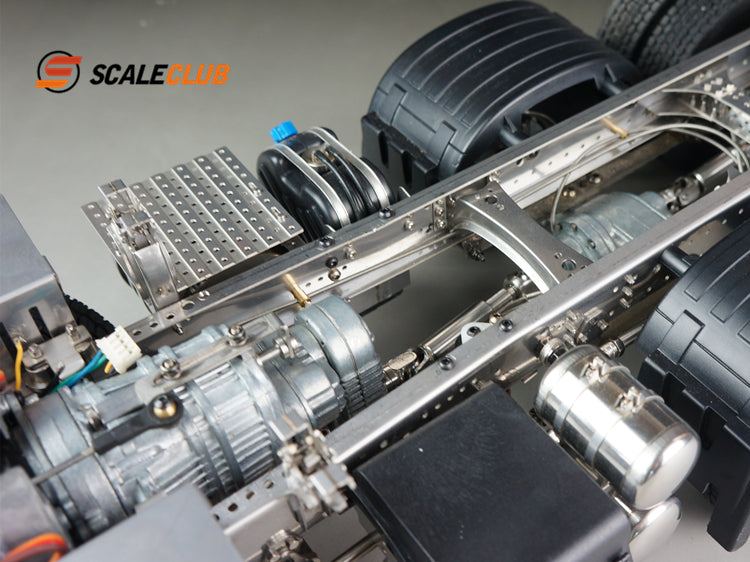 Scaleclub 1/14 Scania 8x8 Heavy Duty Trailer Chassis with Authentic Vehicle Craftsmanship and Variable Section Beam