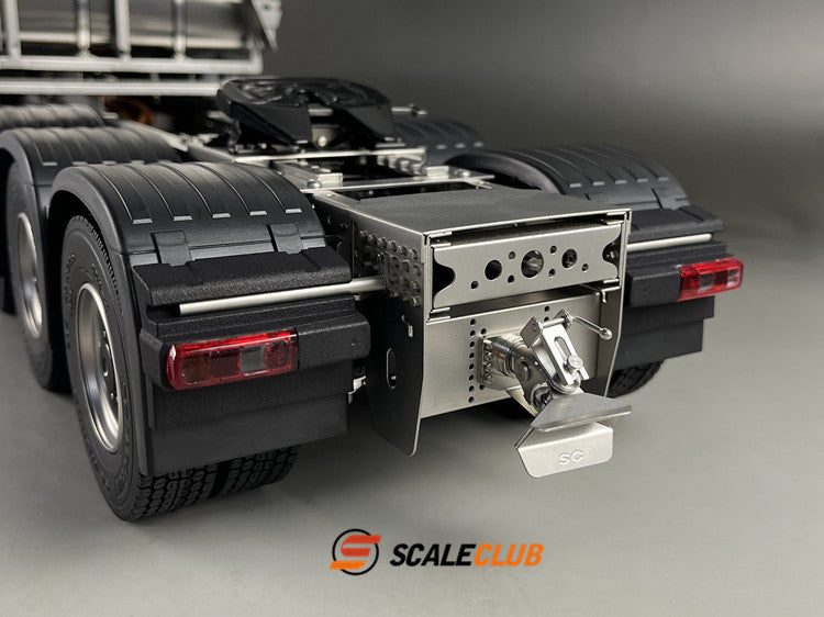 scaleclub 1/14 Tamiya Mercedes-Benz Low Top AROCS Engineering 3363 8x8 Heavy Duty Tractor Truck for Large Items Transport