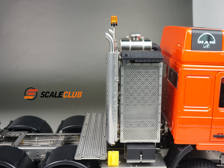 scaleclub 1/14 MAN F2000 8x8 all-metal heavy-duty trailer with metal door and equipment rack