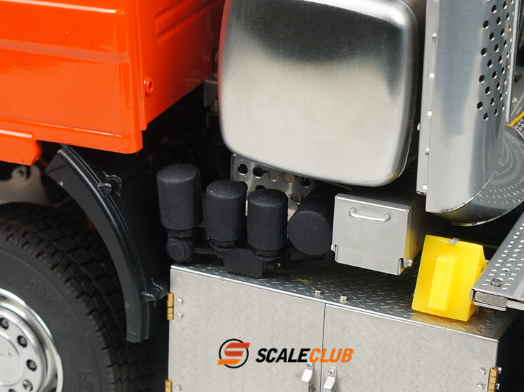 scaleclub 1/14 MAN F2000 8x8 all-metal heavy-duty trailer with metal door and equipment rack