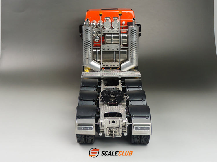 scaleclub 1/14 MAN F2000 8x8 all-metal heavy-duty trailer with metal door and equipment rack
