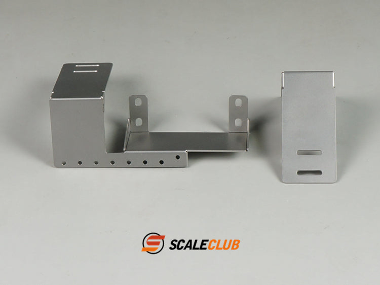 Scaleclub 1/14 Iveco Truck Tractor with Fender Bracket and Steering Gear Bracket