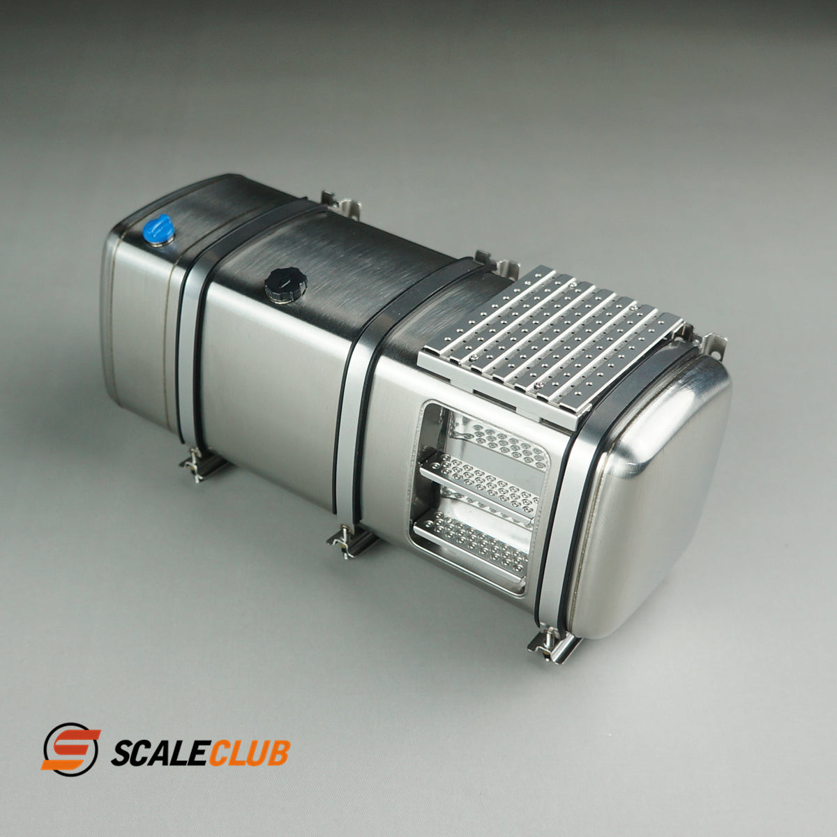 scaleclub 1/14 Tamiya tractor truck fuel tank with metal pedals