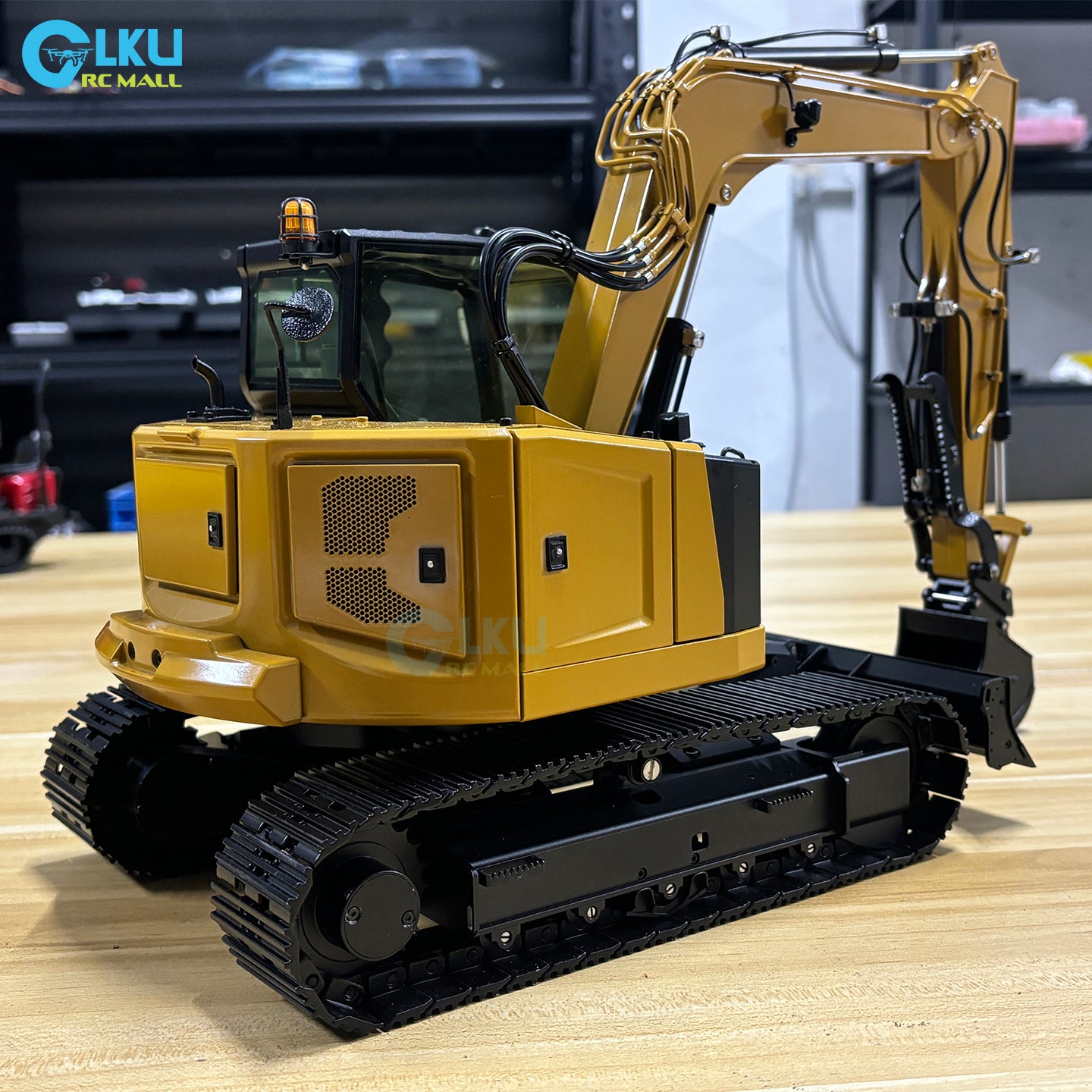 BMG 1/14 Metal Hydraulic Mini Remote Control Model CAT-308 RTR Thumb Clip Excavator