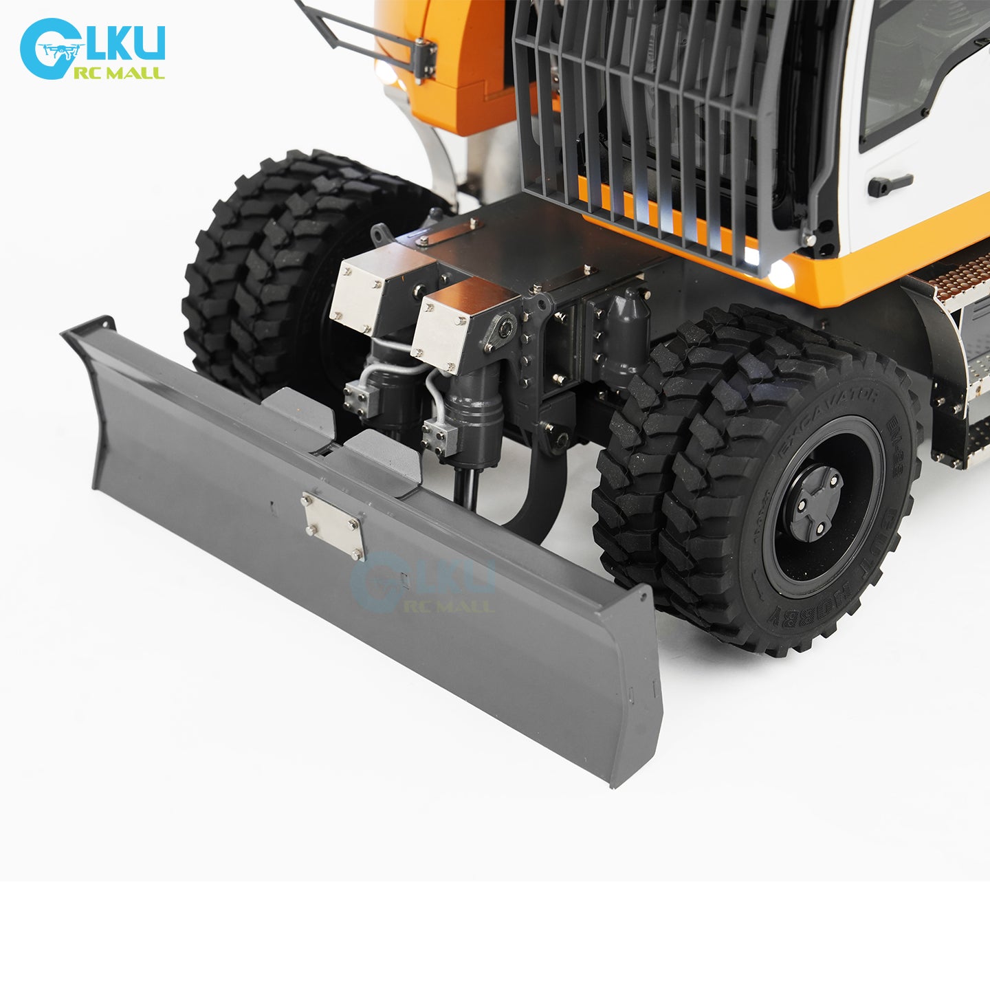 CUT 1/14 RC Hydraulic Wheeled Excavator LR914 8-ways Valve RTR Metal Remote Control 4*4 Digger Model Axle Lock Flysky PL18EV Lite