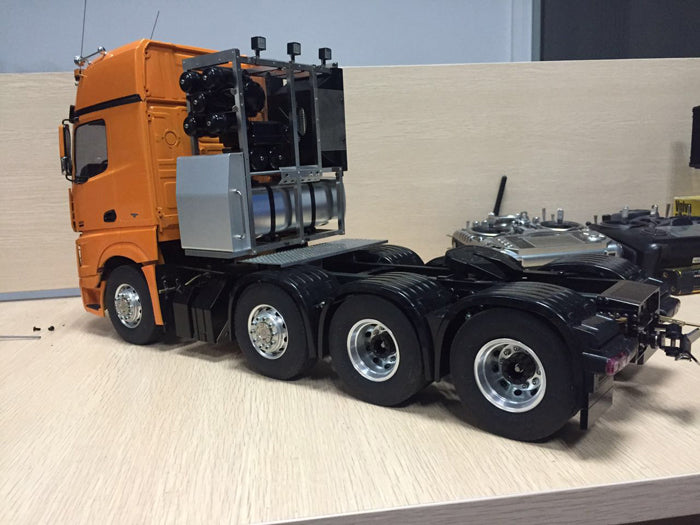 LESU 1/14 Tamiya Benz 1851 3363 Heavy Duty Tractor Truck Chassis 8X8 Full Drive Differential Lock Axle