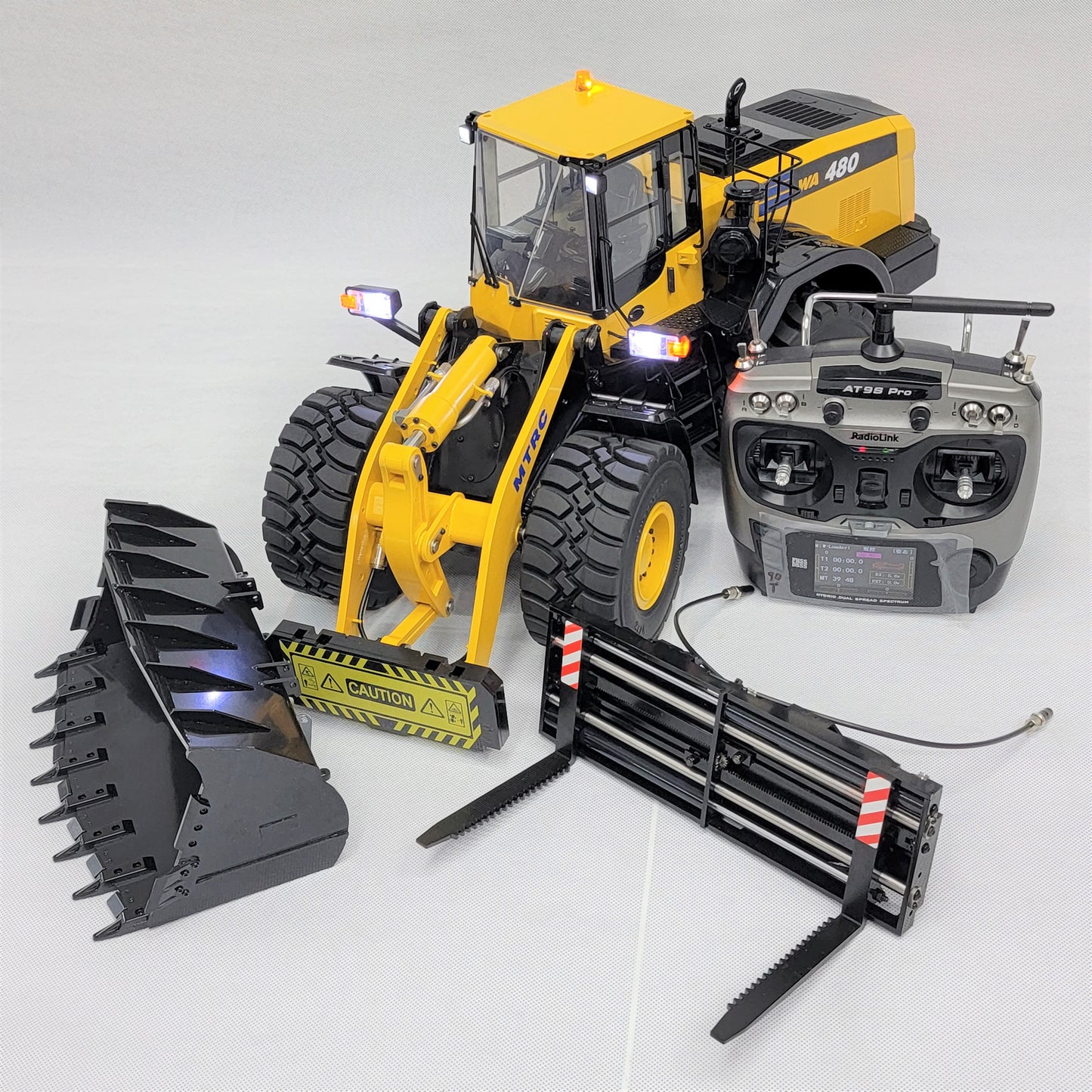 MTRC 1/14 Engineering Vehicle Metal Hydraulic Model 480 Forklift Loader Model