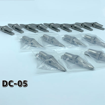 CUT Model 1/14 Excavator Model Welded Bucket Teeth Split Simulation Bucket Teeth Stainless Steel Bucket Teeth