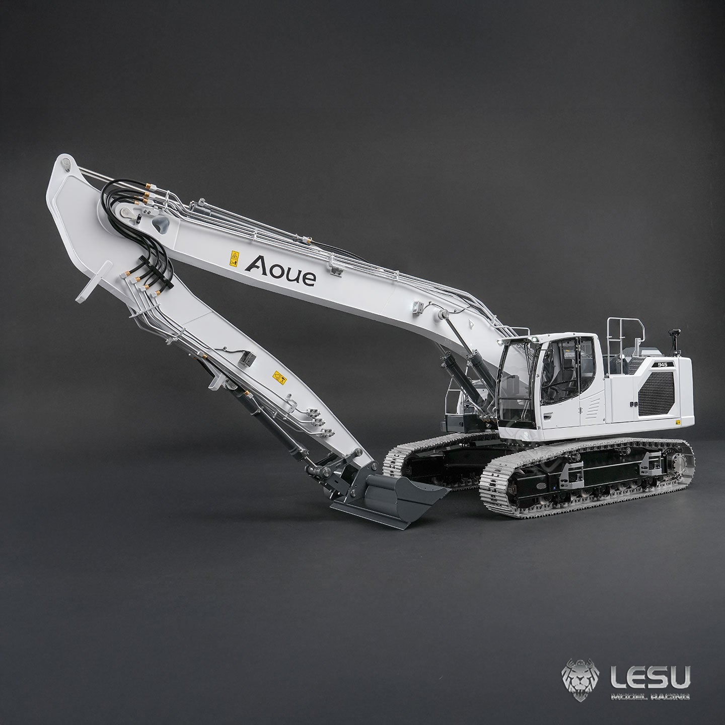 1/14 scale engineering remote-controlled hydraulic model CNC 7-way directional valve Aoue-945 long boom excavator BA-B0034