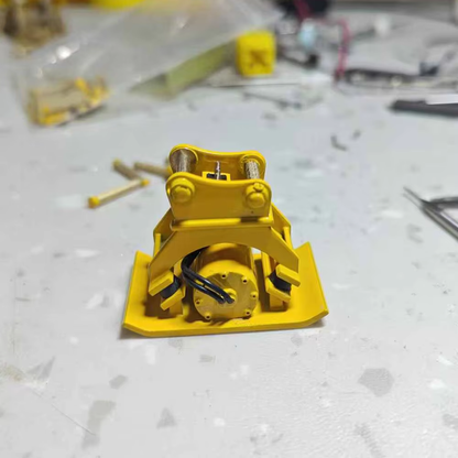 1/50 Desktop Electric Komatsu PC450 Metal Simulation Remote Control Screw Excavator Model