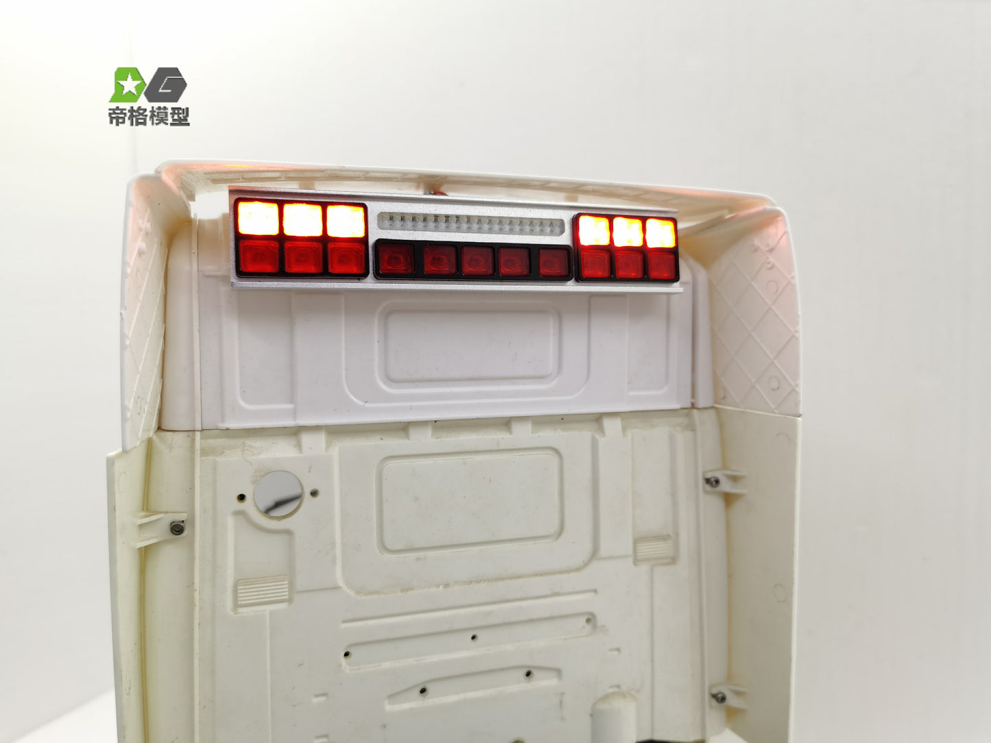 DG Model Tamiya 1/14 56323 Scania Rear Upper Lights R620 R730