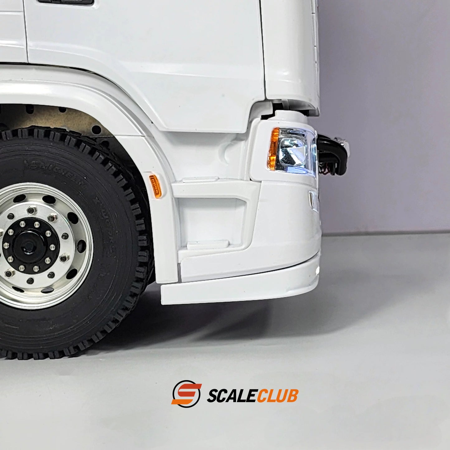 Scaleclub Tamiya 1:14 Scania 770s upgraded lower spoiler with lights