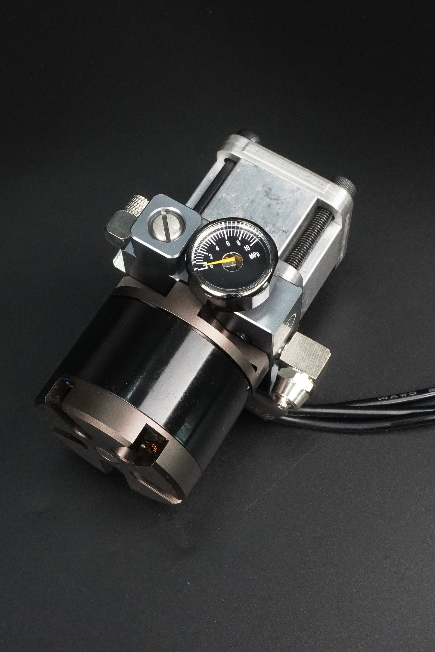 CUT Italian 5048 integrated pump model hydraulic pump oil pump comes with pressure regulator and pressure gauge