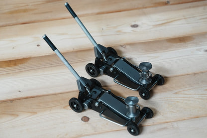 JDMODELJDM-202 Horizontal Off-Road Jack Model Climbing Car Jack 1:10 Jack