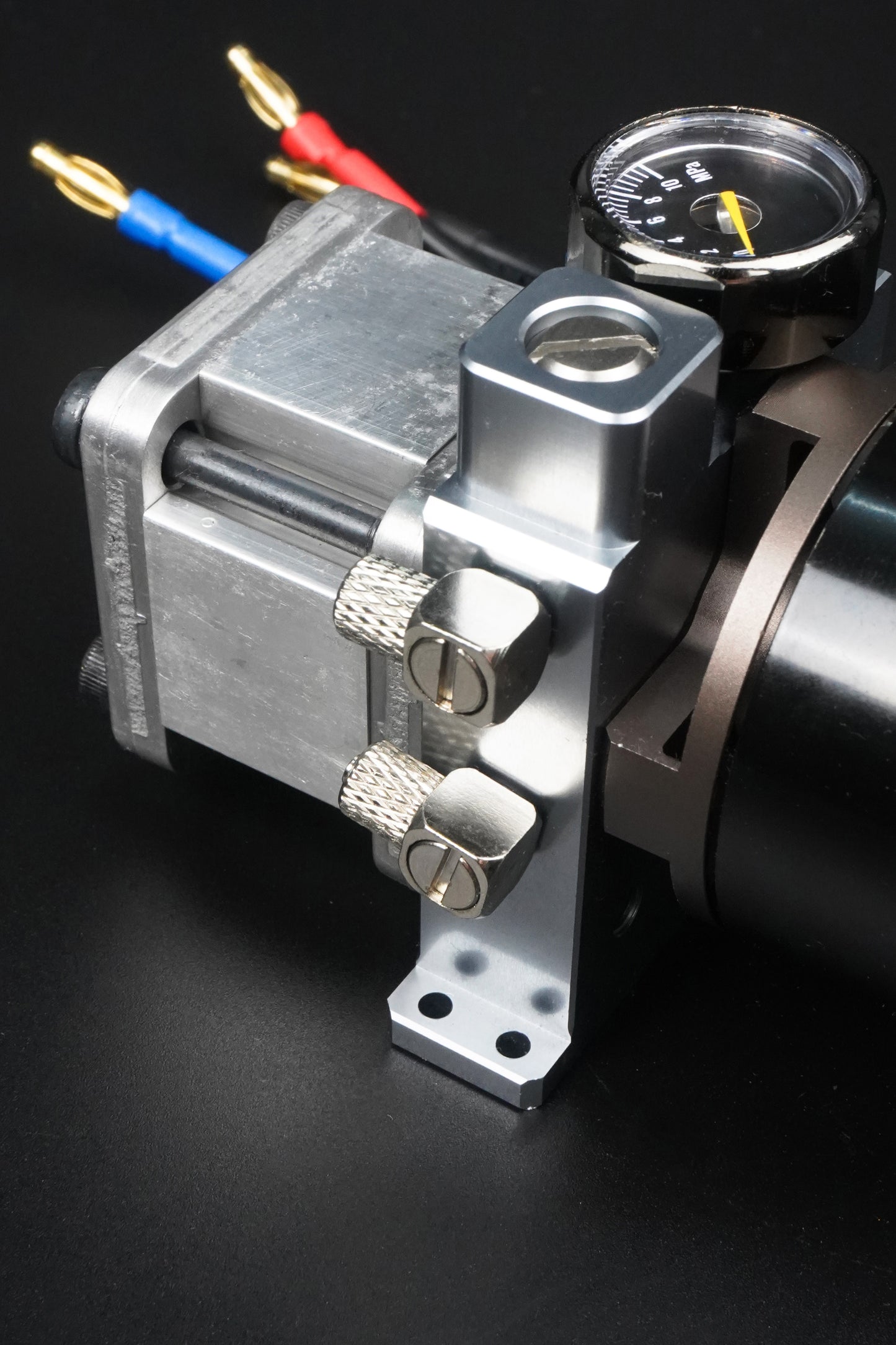 CUT Italian 5048 integrated pump model hydraulic pump oil pump comes with pressure regulator and pressure gauge