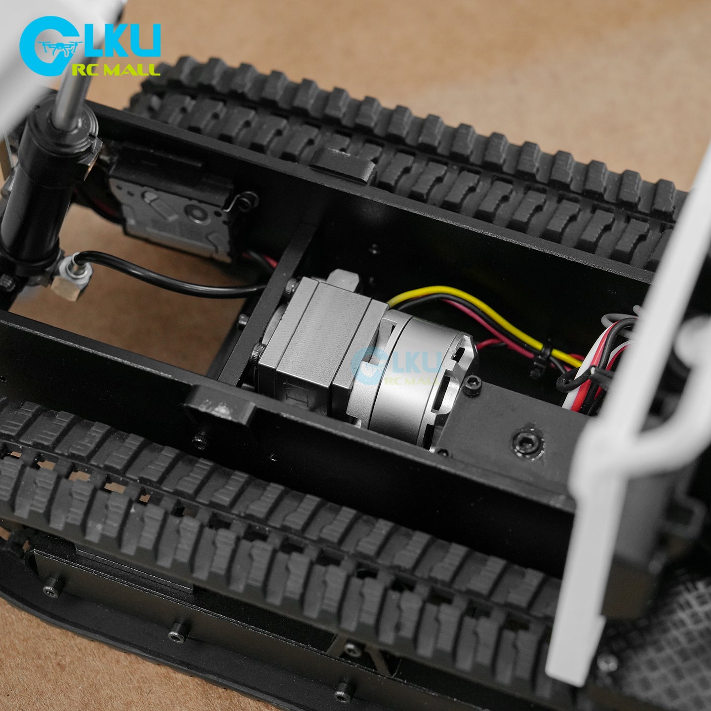 BMG 1/14 C12R Tracked Hydraulic Dump Truck Metal Model - New Product Launch