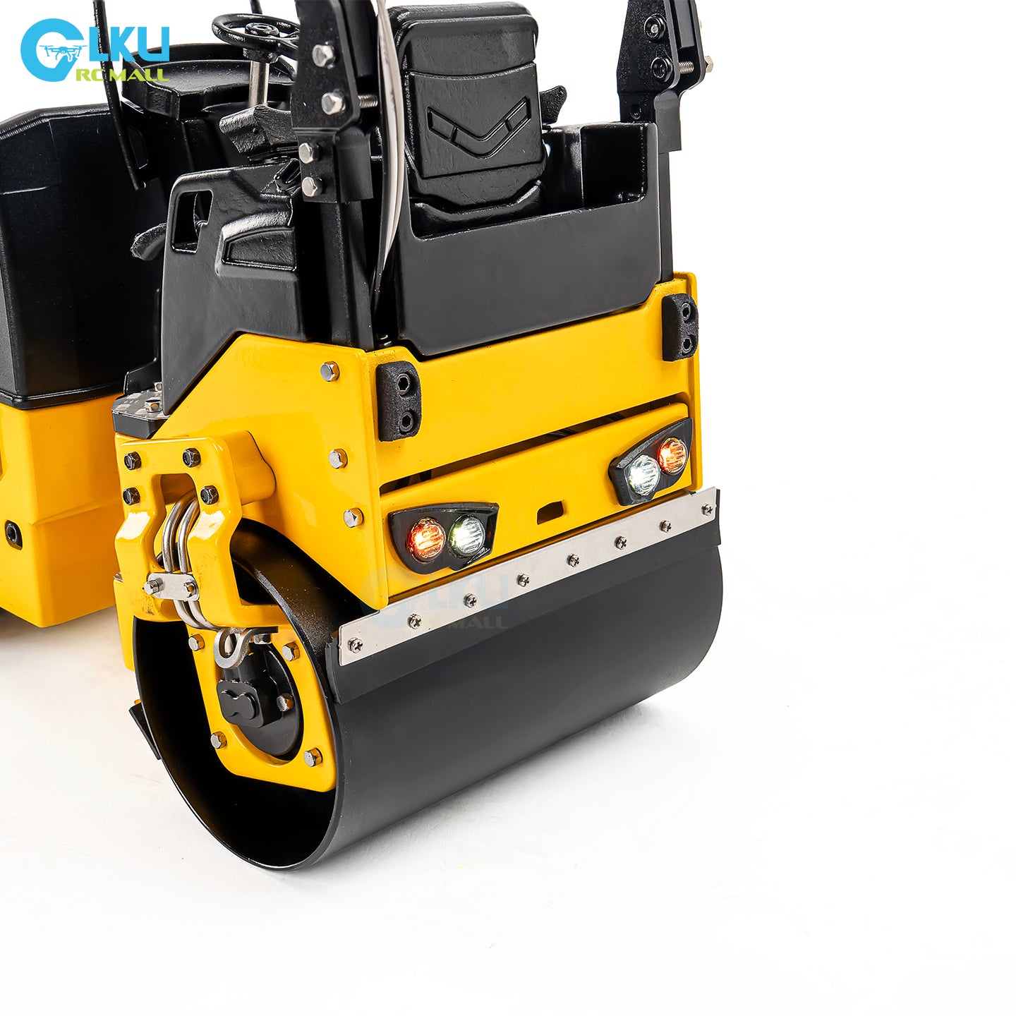 BOMAG 120AD RC 1/14 Metal Desktop Miniature Dual Drive Dual Vibration Small Road Roller Model Toy