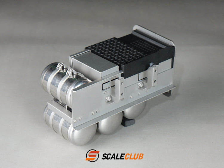 Scaleclub 1/14 Volvo FH750 tractor upgrade with battery box and gas tank and pedals