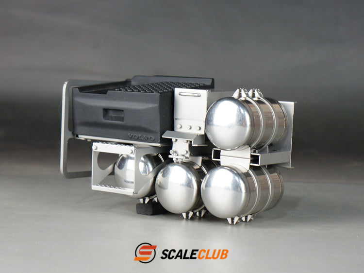 Scaleclub 1/14 Volvo FH750 tractor upgrade with battery box and gas tank and pedals