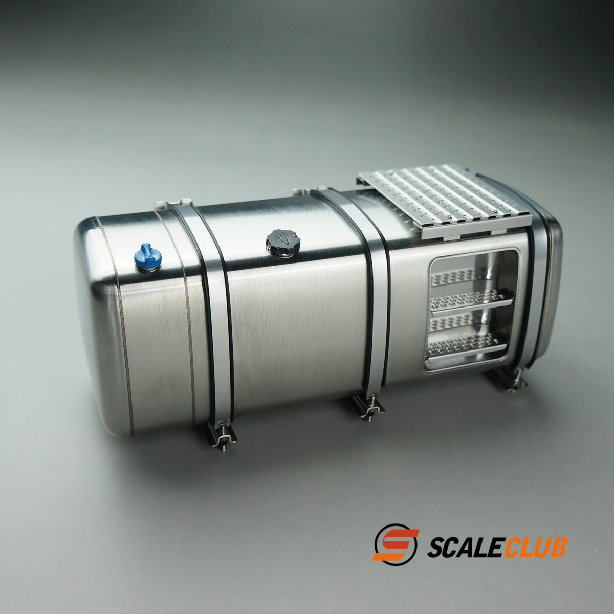 scaleclub 1/14 Tamiya tractor truck fuel tank with metal pedals